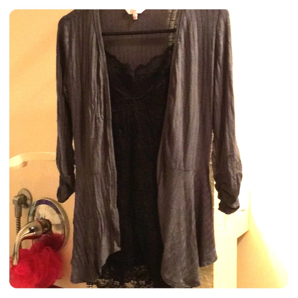 💕Candie’s size XS, cardigan, gray, like new💕